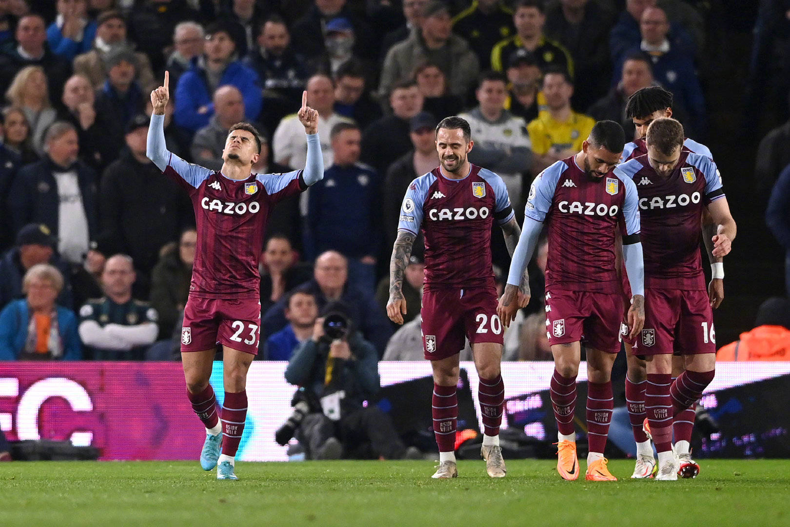 俱乐部与球 俱乐部与球